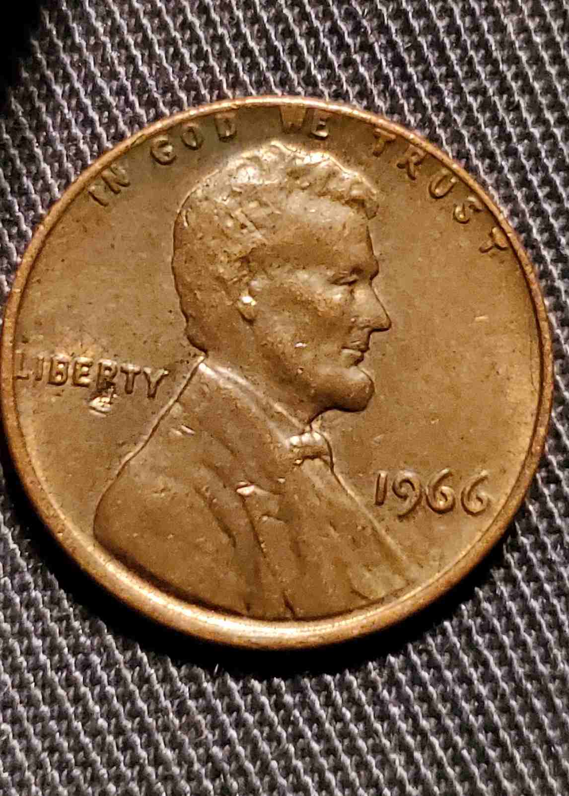 2018-Voyaguers...raised-Metal-On-Reverse.